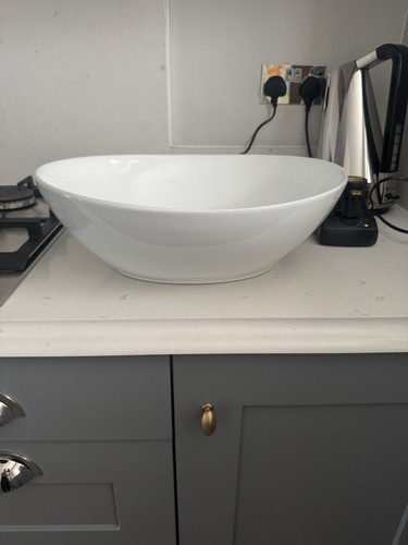 Basin white brand new - white,