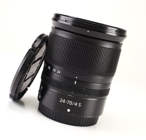 Nikon 70mm s - 24-70mm, f4
