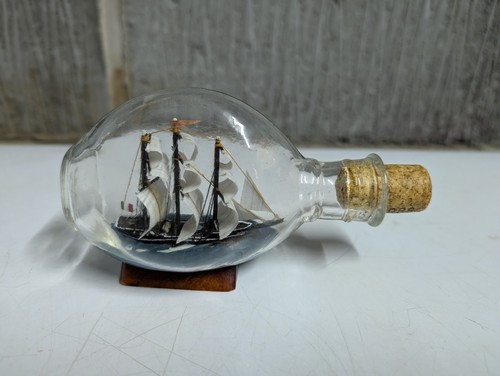 Vintage boat glass corked - vintage,