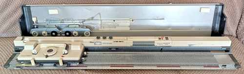 Empisal knitmaster model 700 - knitmaster,