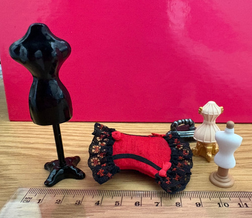 Doll house black - house, metal