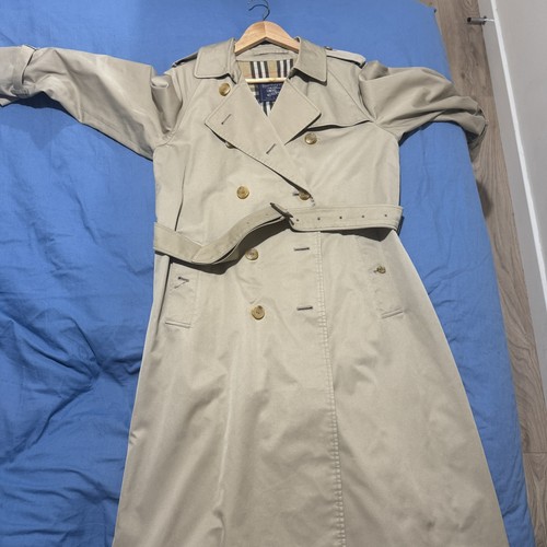 Burberry trench coat - burberry,