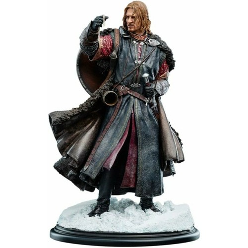The lord rings statue - lord, of