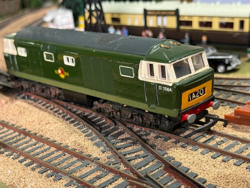 Hornby r758 class hymek - hornby, oo