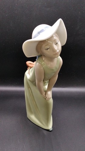 Lladro t20gy front the - t20gy, in