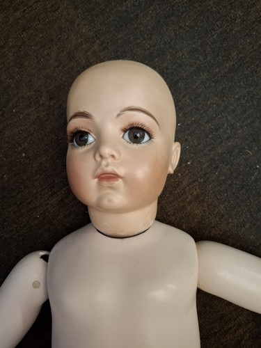 Reproduction large bru doll - large,
