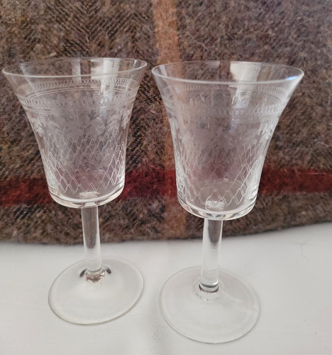 Pair vintage pall mall - of, lady