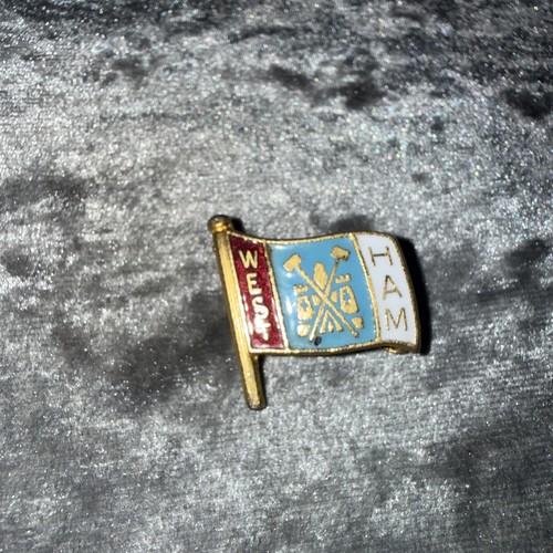 West ham united flag coffer - united,