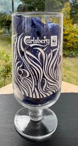 Carlsberg stemmed pint glass - stemmed,
