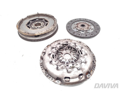 Toyota avensis complete clutch - complete,