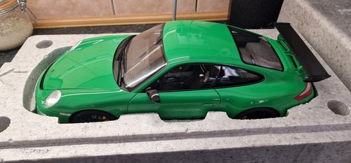 Autoart porsche 911 - 1:12,