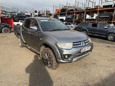 MITSUBISHI L200 2.5 BREAKING
