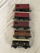 5 Freight Wagons Triang and