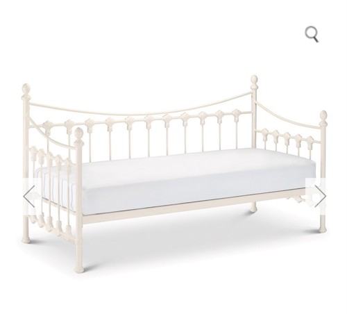 Day bed