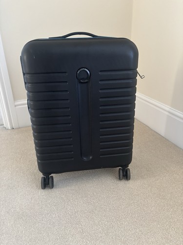 Delsey paris hard she - paris, she’ll