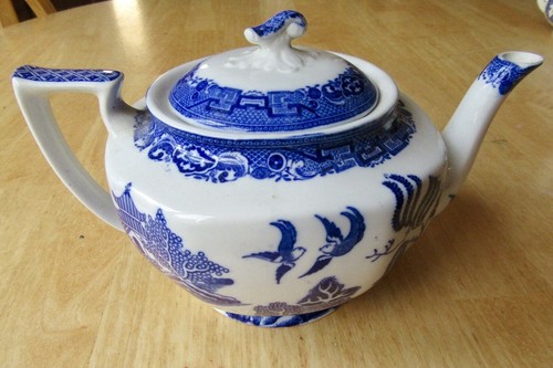 Soho pottery cobridge england - soho,