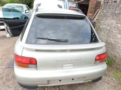 Subaru impreza wagon rear boot - impreza,