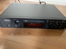 TEAC TASCAM MD-301MKII MiniDisc Recorder Deck For Parts or Repair No Remote