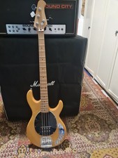 Music Man Bass ERNIE BALL