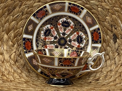 Royal crown derby - royal,