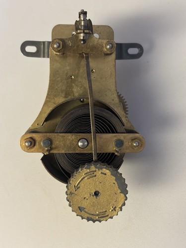 Brass clock movement - ,, time