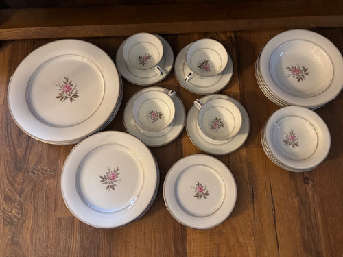 Noritake china roanne 5794 - ,