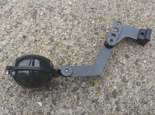 Universal mount bait - mount, boat