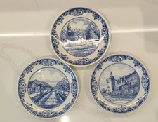 Classic Delft blue 3 plate collection by Schoonhoven Keramiek of Holland 