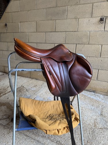 Butet monoflap jump saddle - butet,
