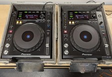 Pioneer CDJ-850-K Professional DJ CD Player Pair with Cases