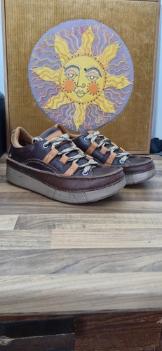 The art company size - company, womens
