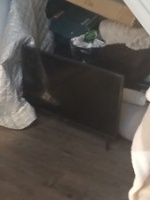 Bush 40 Inch 40FT24CA Smart HD HDR10 LED  Freeview TV YouTube Netflix USB WiFi