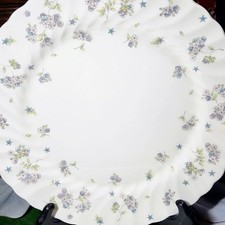 Wedgwood APRIL FLOWERS Set of 2 Bone China Dinner Plates 11 inch England