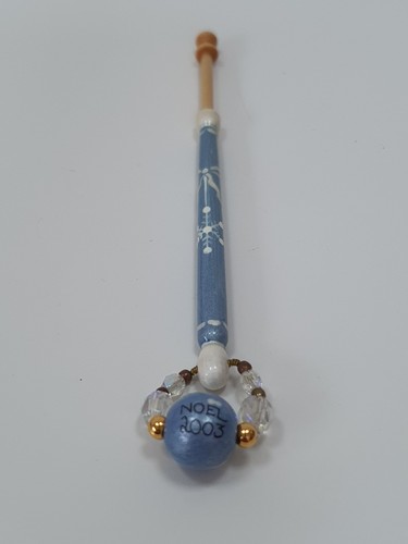 Vintage icicle blue hand - icicle,