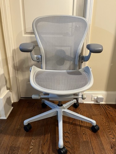Herman miller aeron chair size - miller,