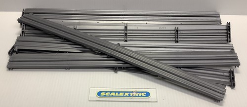 Scalextric trackside - 10,