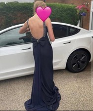 Pia Michi wine navy blue