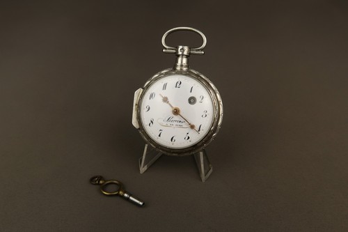 Antique french linnier la - french, a