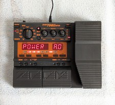 Zoom 708II Bass - Effects