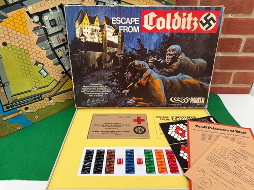 Escape from colditz - escape, game