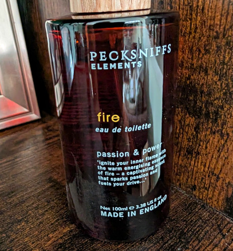 Pecksniffs elements fire eau - elements,