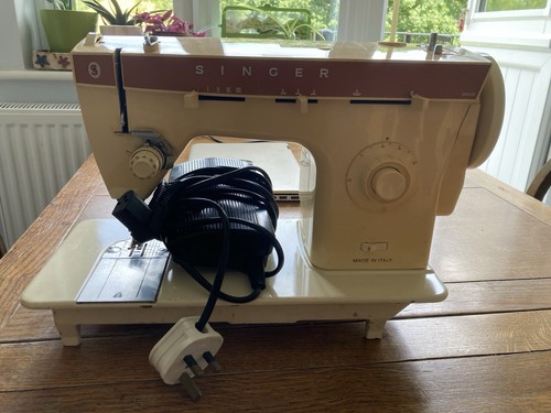 Vintage electric singer sewing - electric,
