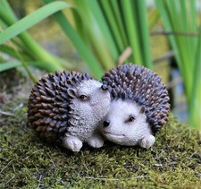 Garden Ornaments Baby Hedgehog Wildlife lawn patio animal 15cm long Home Decor