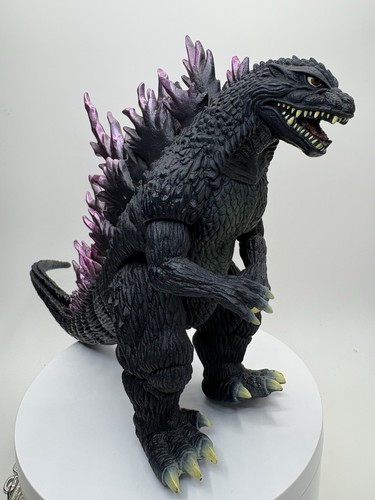 Bandai movie monster - bandai,