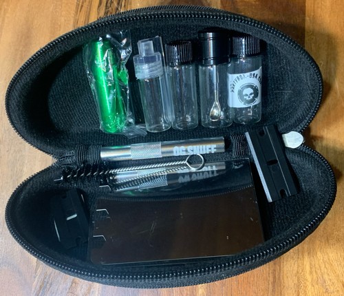 Piece snuff kit - piece,