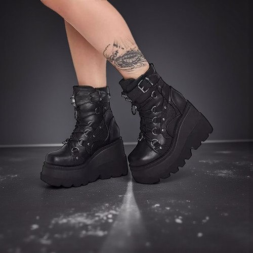 Goth platform boots black - goth,