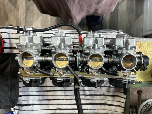 1200 bandit mikuni carbs - 1200,