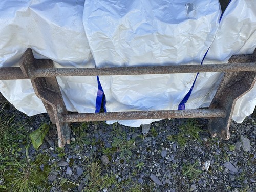 Brackets weld on - on, quick