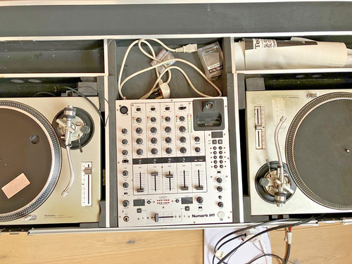Technics 1200 mk2 dj - 2,