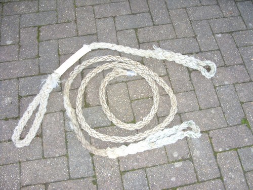 Beach finds old rope - old,